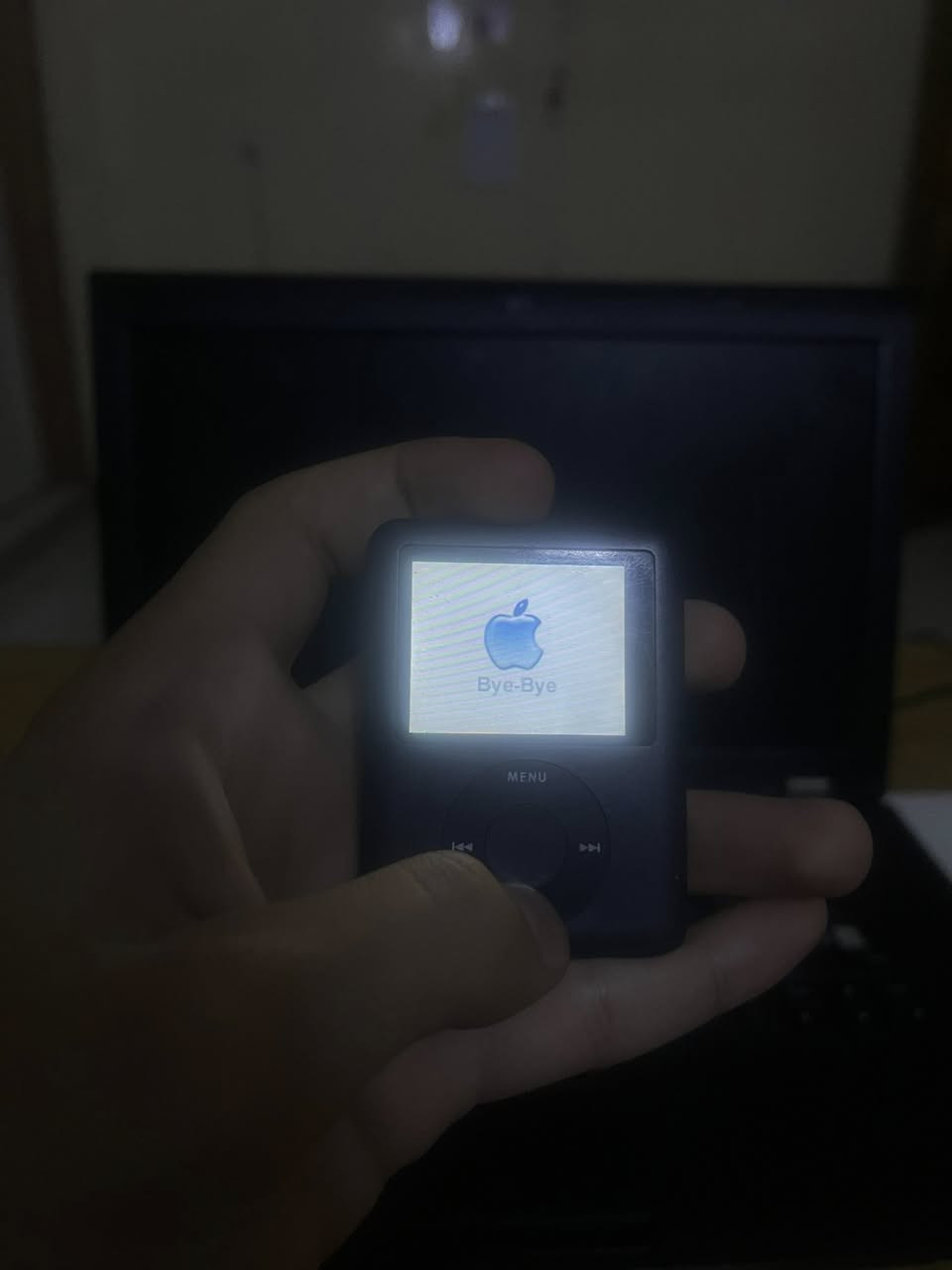 ايبود نانو 4G بطارية تالفة ب15 مع التوصيل وبي شويه مجال


**إذا كنت صاحب هذا الإعلان وتريد حذفه لأي سبب، رجاءا أرسل رسالة إلى الدعم الفني**