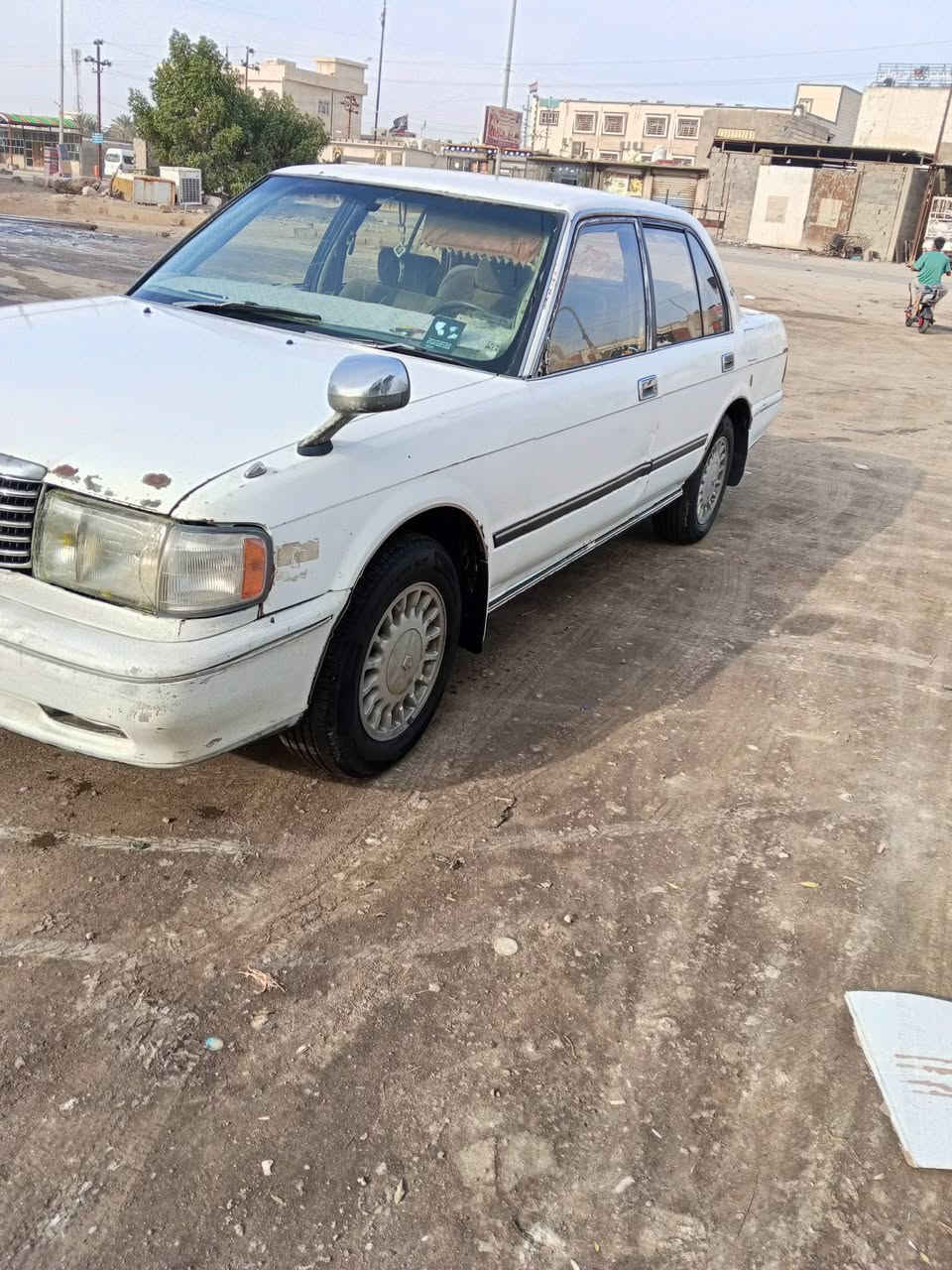 ارنب ابتر كصه جنطه محرك ونجي رقم بصره أ بسمي 
السعر 35 بيهه مجال.      العنوان البصرة الهارثه 
***********
