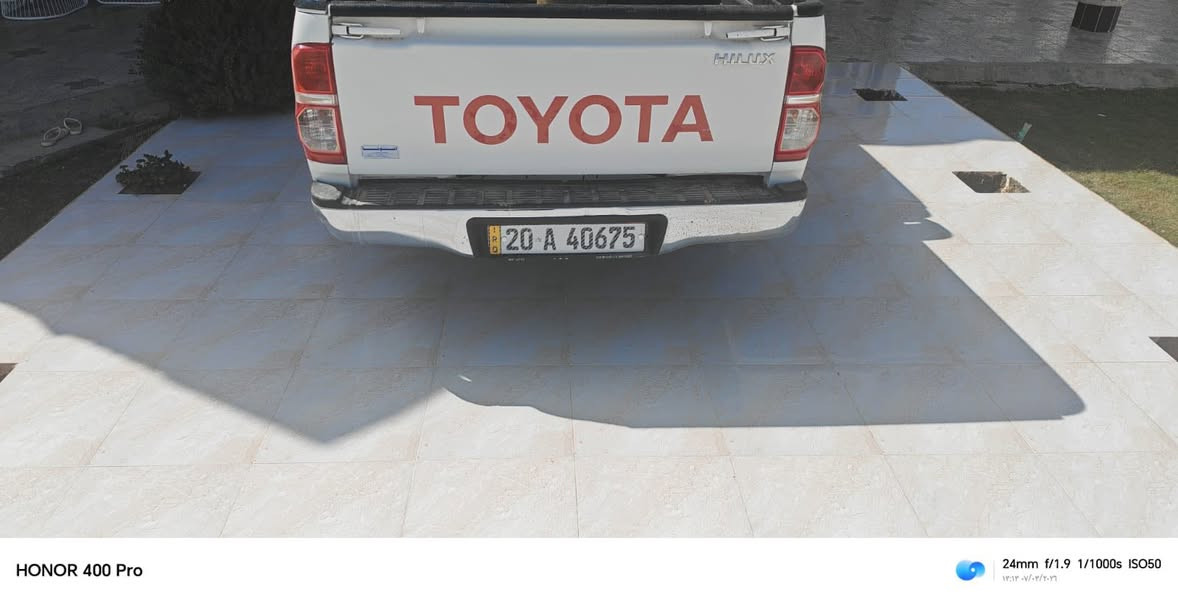 سلام عَـليـكم
تيوتا 2014 للبيع 
كفالة محرك وكير 
المكان ديالى بلدروز 
للأستفسار ‭0780 891 3053‬
