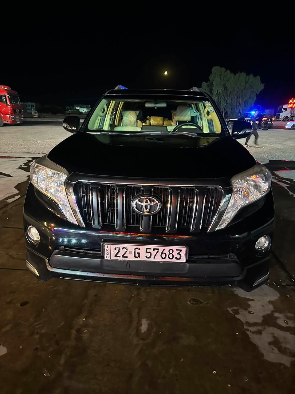 السلام عليكم للبيع برادو ٢٠١٧
مكفوله كفاله عامه
فول موصفات 
السعر ٣٢٥
مكان السيآره بابل
لاستفسار اتصل ***********
