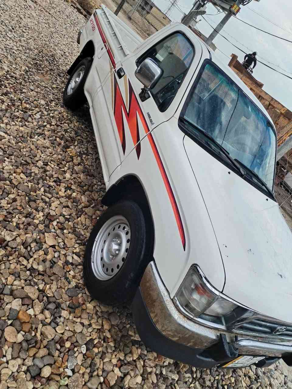 سلام عليكم سياره لبيع هايلكس موديل ١٩٩٩ رقم قادسيه ألماني مشروع وطني تحويل مباشر سياره مكفول من الضربه والتبديل كهربيات شغاله دوشمه تخم تاير جديد المكان الديوانيه السعر ٧٧ وبيها مجال حك الجيه   الاتصال ***********
