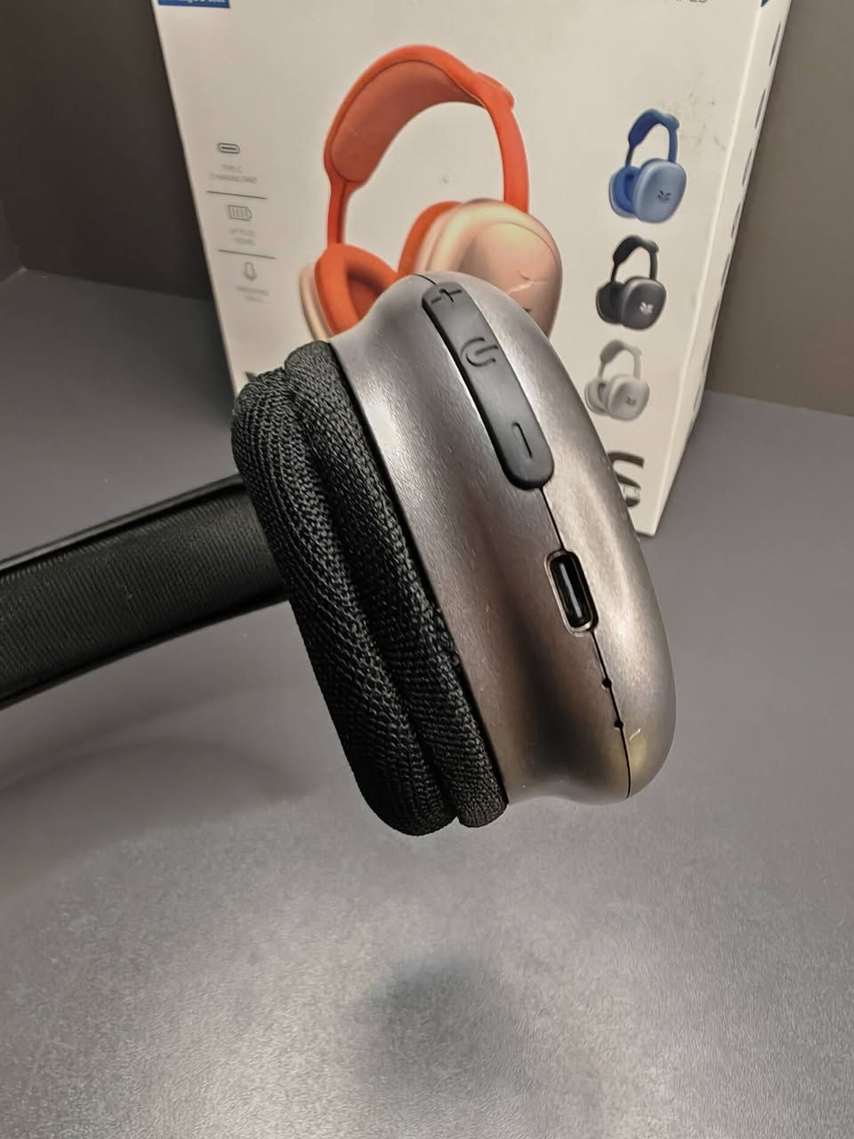 بسعر 15 الف تفحصها امام المندوب.. اذا مو صوت راقي ومحيطي لا تستلم الطلب
متوفر هيد سيت بلوتوث، ماركة معروفة وكوالتي ممتاز جدا، جديدة غير مستعملة
يوجد توصيل لجميع المحافظات ***********
