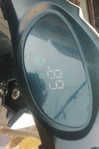 دراجة كهربائية • بطارية ٣٢أمبير • شحن ٨٥٪