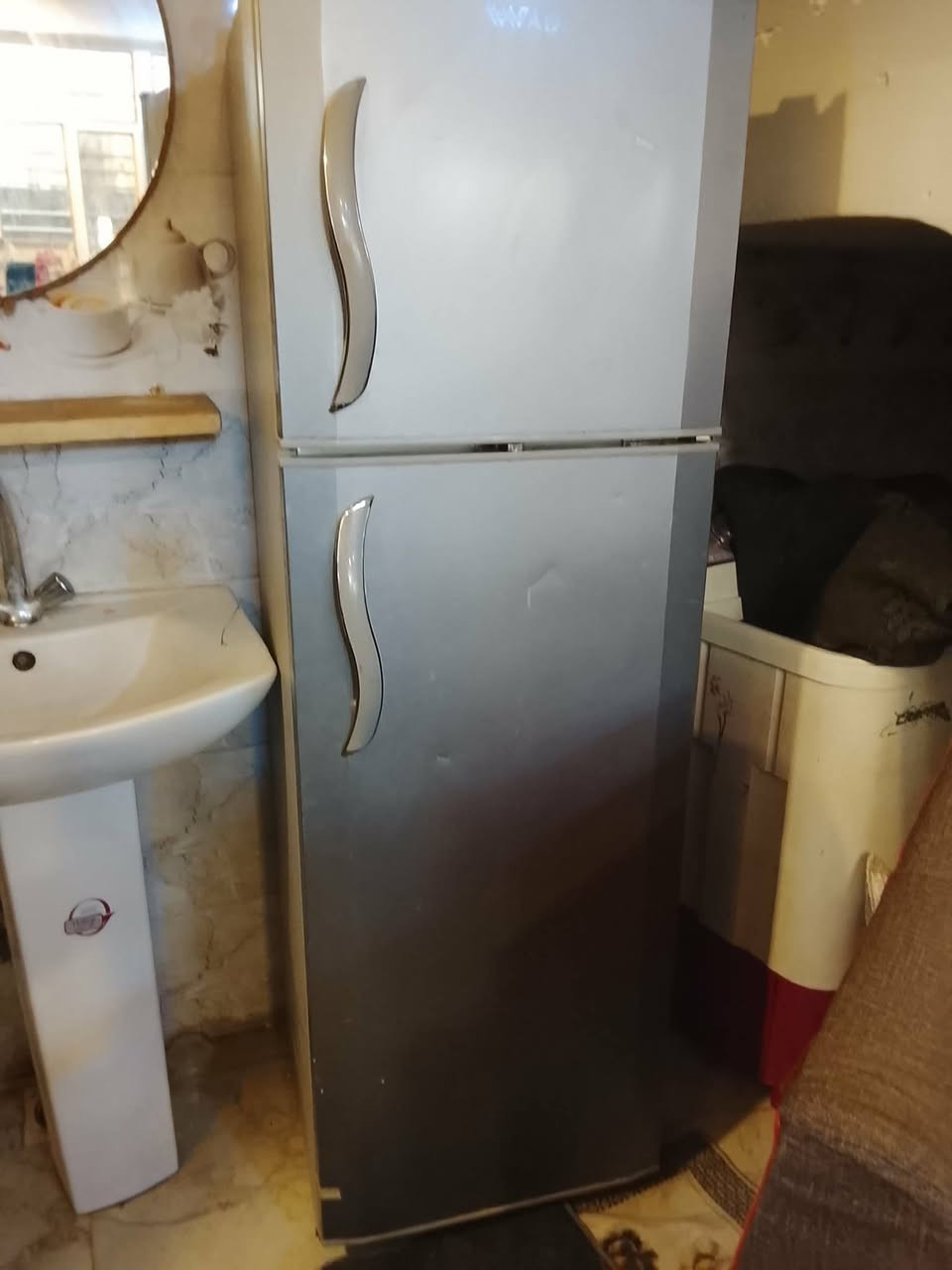 غراض نضيفه للبيع 
المكان الدوره


**إذا كنت صاحب هذا الإعلان وتريد حذفه لأي سبب، رجاءا أرسل رسالة إلى الدعم الفني**