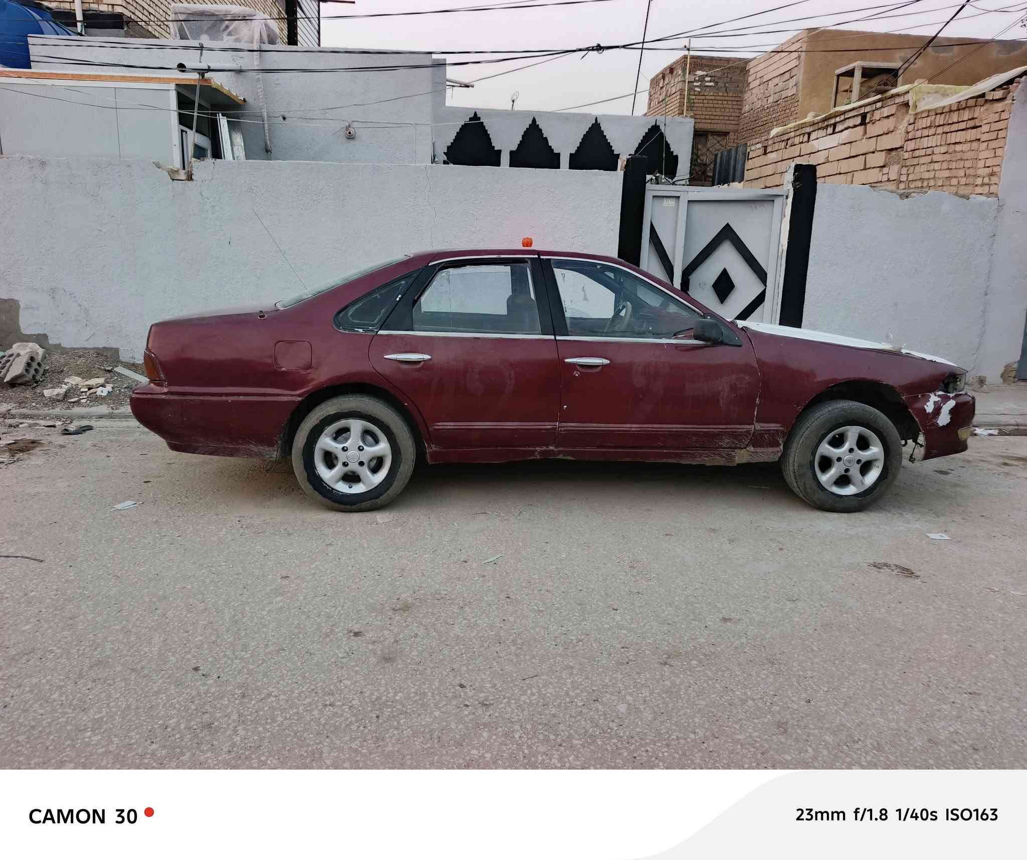 للبيع نيسان اولتيما موديل ١٩٩١ كير أوتو محرك ألفين نشطه حداديه فول وياله وتاير وتاير جدد كهربائيات عوزها شي بسيط رقم ألماني مداور ثاني يوم نجف
سعر ٢٥ وبيها مجال للطيبين ***********
