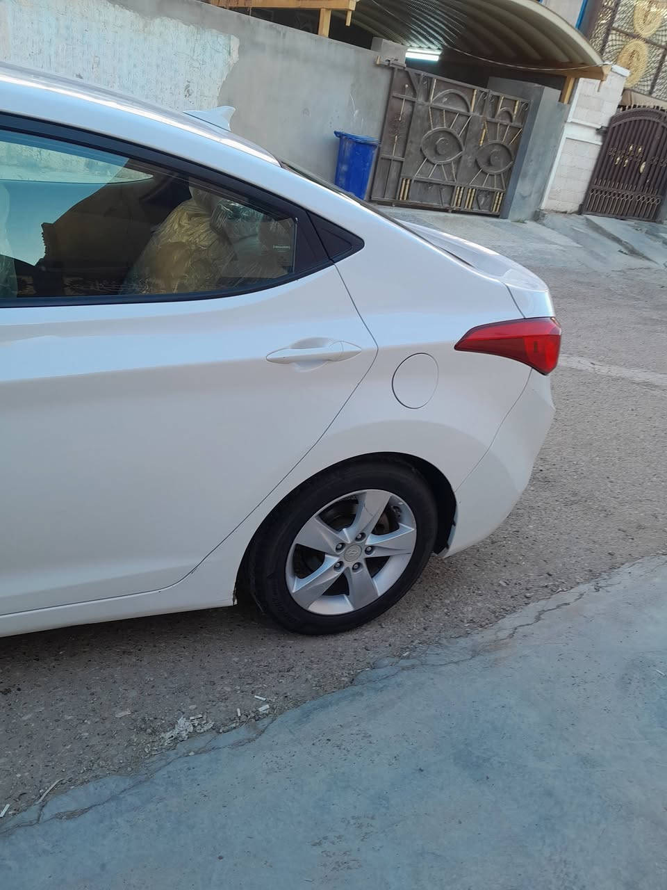 ألنترا ٢٠١٣ وارد أمريكي ضررهه دعاميه أماميه فقط ليبل واحد بدون أرباك بدون صبغ تخم تاير باتري جديد رقم ديالى انكليزي وبأسمي بيهه ملاحضات بسيطه مكاني ديالى بعقوبه السعر ١٠٧ ومجال بسيط للأستفسار هذا رقمي ***********
