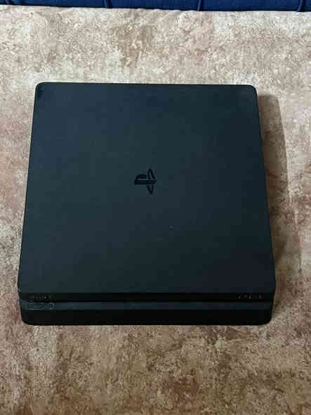 السلام عليكم بلي 4 لبيع سلم نص تيره ويا بيس 21 ويده اصلي مال الجهاز السعر خاص مكاني بغداد بلديات *********** 
النضافه شوفت عينكم
