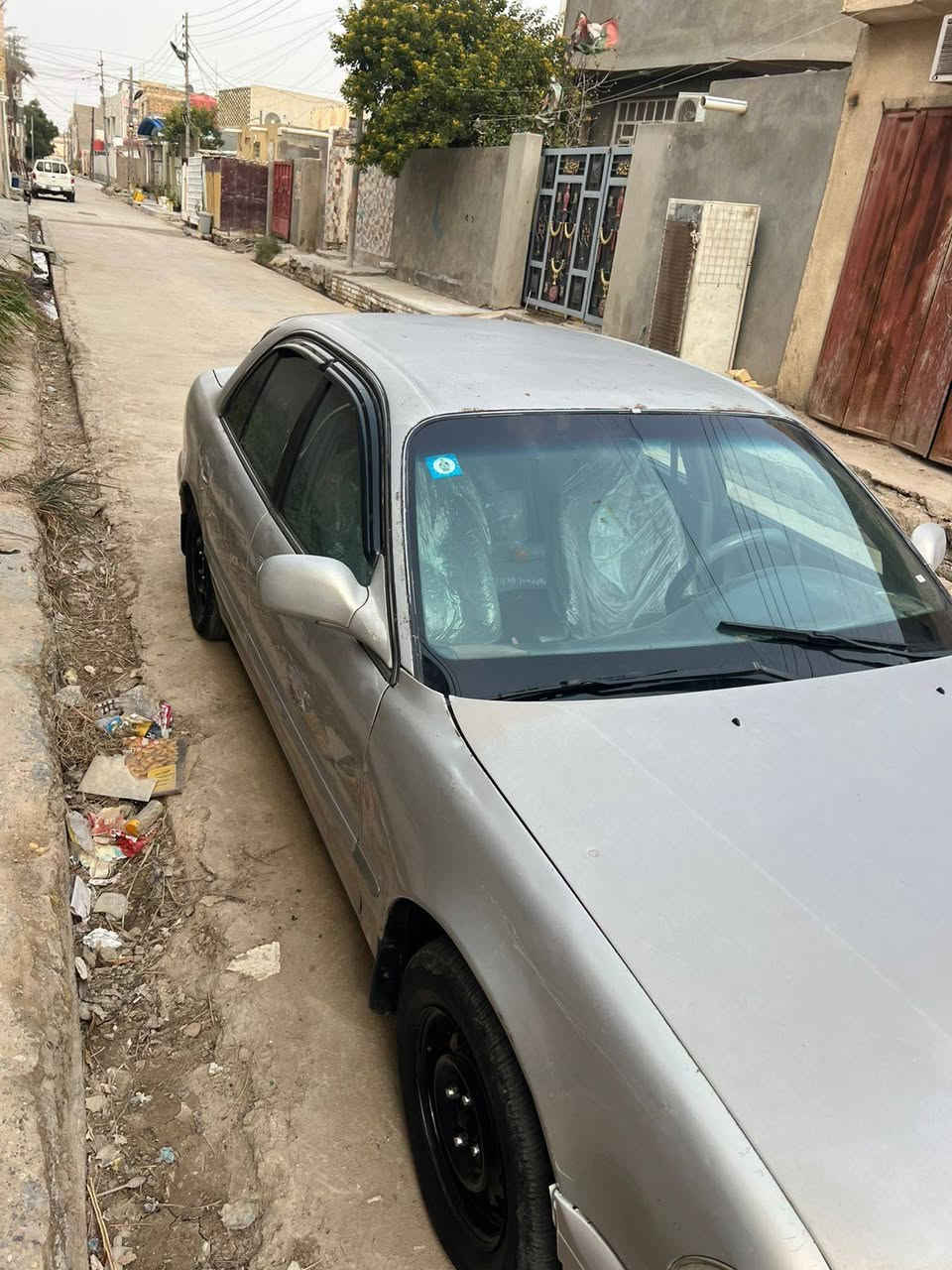 سوناتا2 موديل 94 السنويه 2030 شرط التحول تخم داير جديد السياره احله من الصور بيها تنقيص دهن تبريد عاطل الفان شغال وبيها كبريسر شغال  السعر 35 وبيها مجال اني مكلف بل نشر هاذه رقم صاحب الصياره بسمه/*********** مكان السياره الناصريه الرفاعي مكينه مفتوح كير عادي
