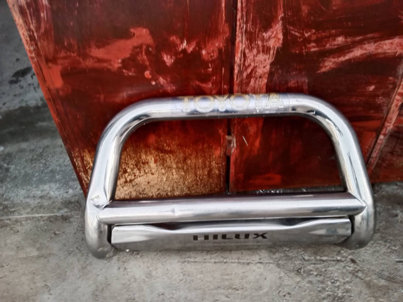 سمێڵی پێشی مەرزیە 2000 تا 2015 زۆر جوانە عەسڵیە hilox پێوەیە
نرخی تەنها 50 هەزار 
زۆر زۆر جوانە
***********
***********
هەڵەبجەی شەهید
ئەدمین🥰🥰
