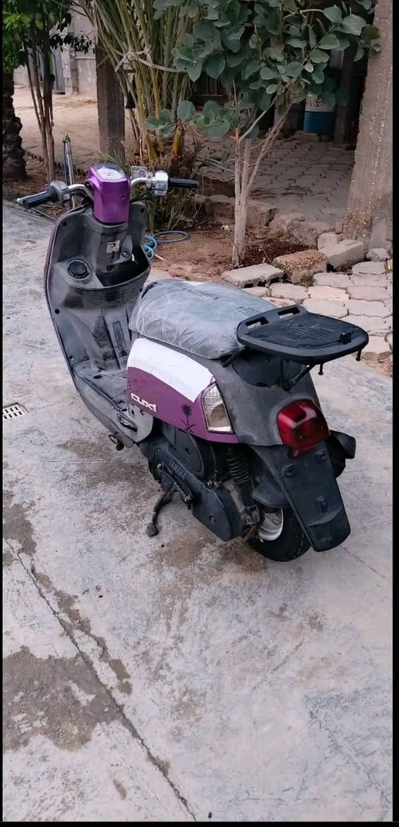 سلام عليكم دراجه بوليس اي نقص مابيه دراجه كله بلادي ما مفتوحه كفرات بلاديه مو شراي لا تعبني اي تواصل عل رقم
***********
