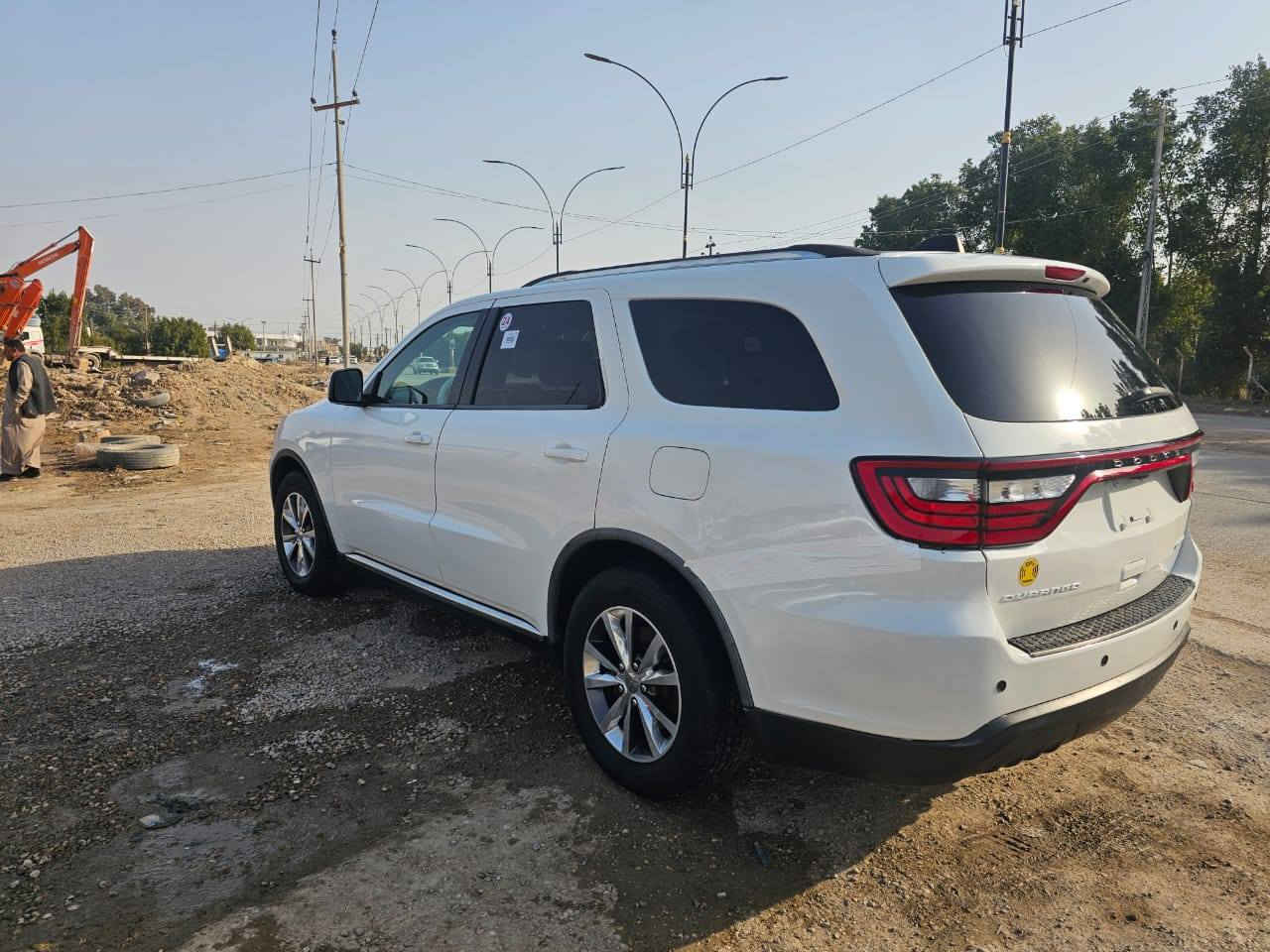 سلام عليكم ورحمة الله وبركاته
بس جنايت دورنكو يقيمونه 
دورنكو موديل 2017 اصل
محرك 3600 المرغوب 8نمر 
ادوات أدوات
فول ما عده الفتحه
٧ راكل
٩ قطع تبريد
سماعات هواوي فري فاير ماكس 
بصمه تشغيل وابواب
حداديه ع وضع شريكه
دواخل طك كارتون بيجي
تخم تاير بالكارتون
ويل كروم
كشنات جلد تدفئة تبريد
اشاير بالمرئي
جنطه شفط كهرباء
سياره بيه هواي مواصفان ما مذكوره
((((((مكان ناصريه)))))) 
السعر((( 90))))وبيه مجال حق الجيه
اتصال ع رقم واني بالخدمه
***********
