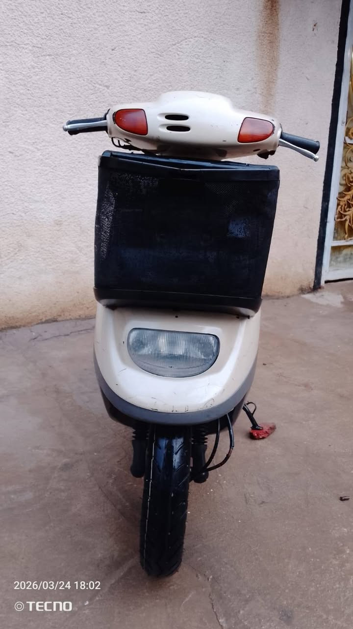 #رقمي ***********
السلام عليكم منغولي للبيع او( مراوس) شغاله سلف هندر محرك حلو ناعم اخرس شلعه تخبل  كهربائيات شغاله قفل جنطه شغال اشاير هورن شغالات مجفته  مره وحده قفل سكان شغال مكاني كربلاء السعر 280 وبيه مجال
