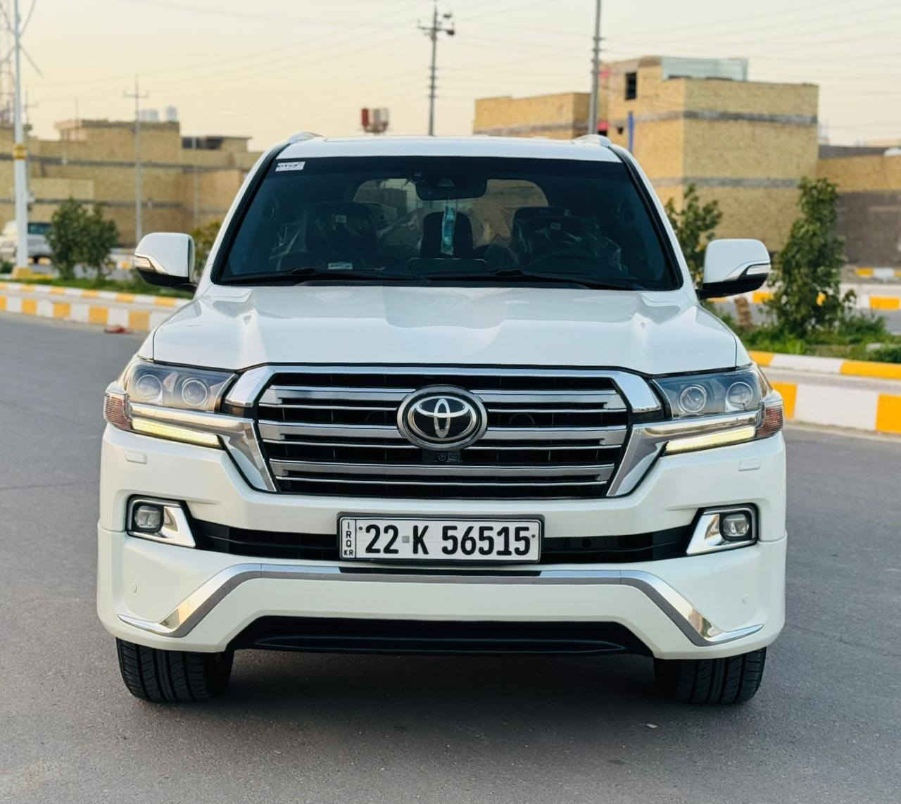 لاندكروز 2016 رقم أربيل بأسمي
مكفوله ضربه وصبغ وتبديل
فول مواصفات فئة (VX) 
فتحه بصمه كشنات جلد + كهربائي +خزن
شاشه كأمره تحكمات 
السعر (500 $) ( خمس شدات ) وبيها مجال 
للاسفسار الاتصال (***********
