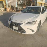 للبيع فقط (بدون مراوس) 🚗 نوع السيارة: لكزس ES300h هايبرد الموديل: 2023...