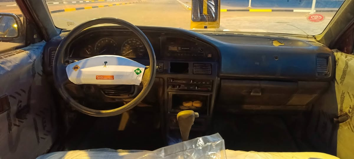 السلام عليكم كورلا موديل 90 يسرا بلاد مكينه وكير شرط الفحص حداده جديده وتخم تاير كهربائيات شغاله مصبوغة عام جماليه بدون ضربه السعر 38 وبيها مجال وهذا رقمي *********** وبي واتساب البصرة, العراق
