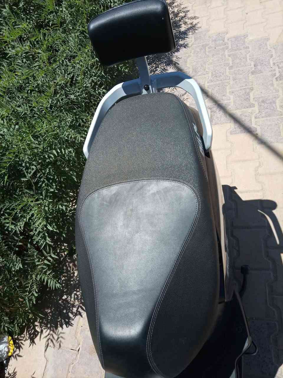 السلام عليكم
دراجه شحن للبيع مستعجل
اي عطل ما فيها
بطاريات 6
سرعه 60 حقيقه
السعر 540
التواصل واتساب 7778659728

