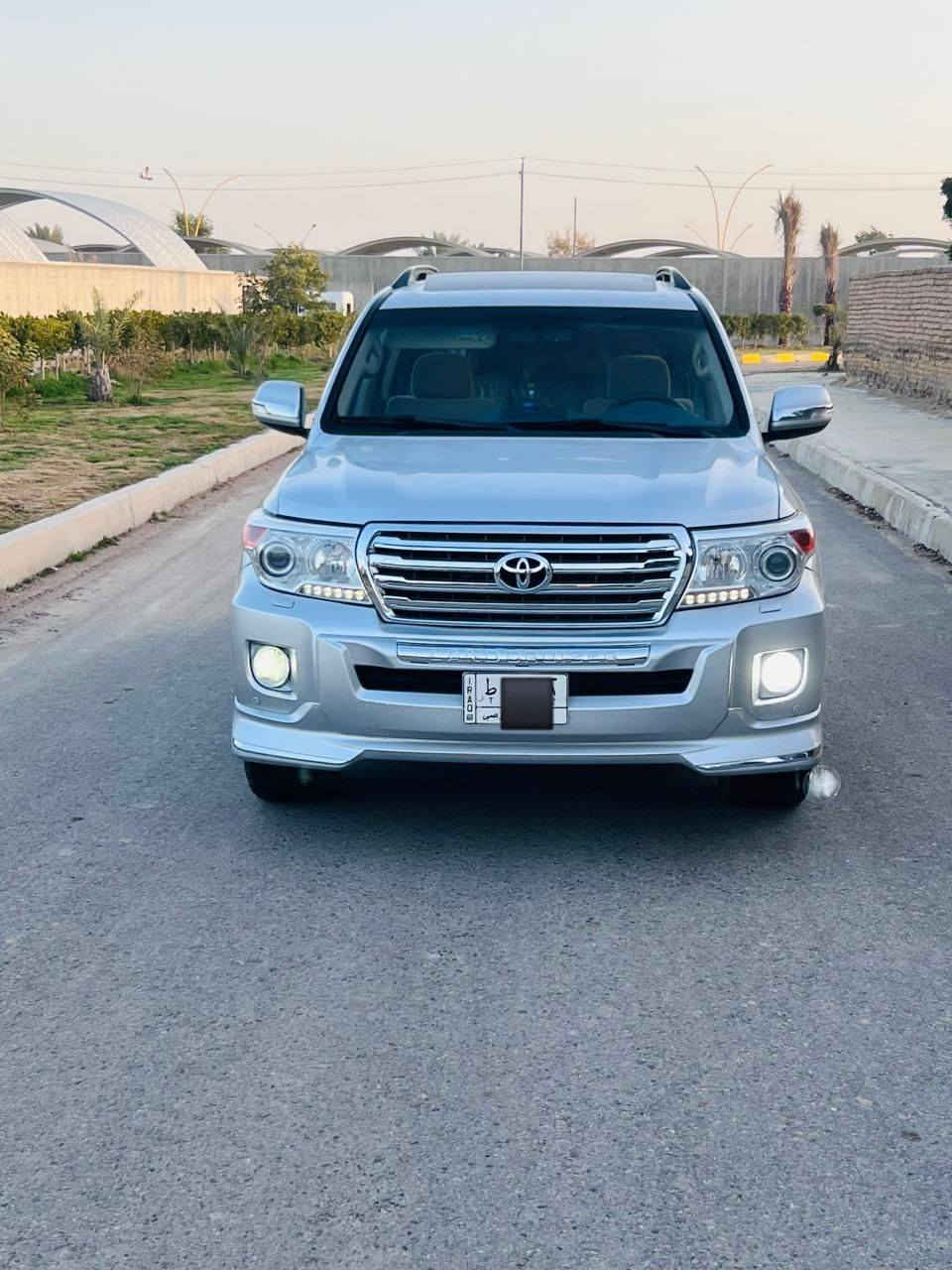 تويوتا لاندكروز موديل ٢٠١٣
كفاله عامه حتى دعاميات

مواصفات فول الفول  رقم بغداد

محرك 4600 شرط الفحص

ماشيه 120 الف حقيقي

جاهزه محرك كير حداديه تخم تاير

عنوان بابل تلفون *********** سعر 330
