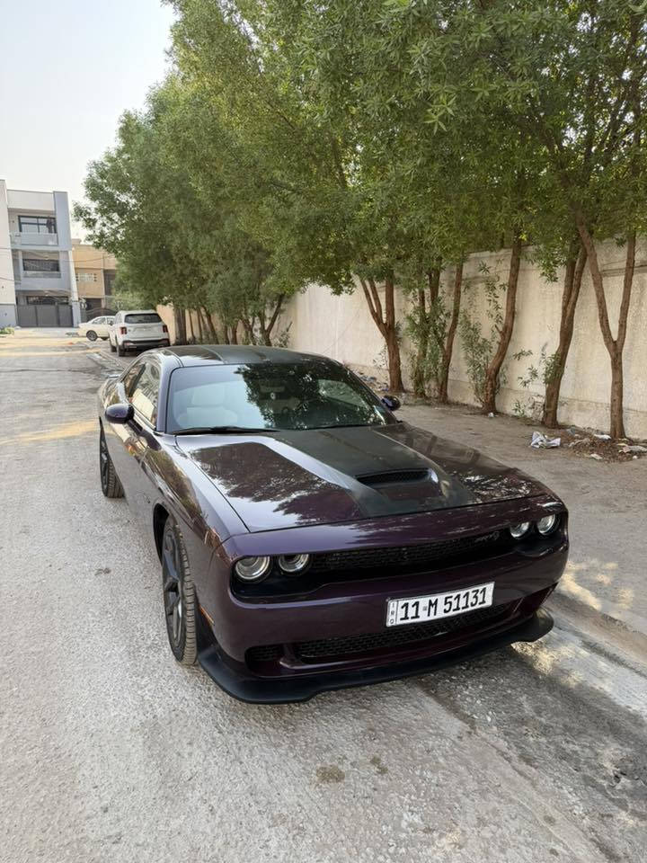 السلام عليكم
جالنجر  ار تي 2022 RT - Dodge Challenger, 2022
دخول جديد سنوية جديدة باسمي ترقيم جديد
• لون سماكي او بنفسجي
• المحرك هيمي : 5.7 لتر HEMI V8 
• القوة: 392 حصان
سيارة قطعه وحده صبغ
ماشيه 35 الف زيرو مماشيه بل عراق تقريبا
السياره عليهه دبات سود وعليهه وسطيات slp مشتغلهه يم علي الوادي من طول لطول 
 صوتهه رعب  

كشنات جلد
حساسات خلفية كاميره دوارة
السيارة عليها   منظومة زينون + عدسات نهار بليل 
وعليها ولف حماوة رياضي 85C  من شنايزر
شوته هوائية مفتوحة 
برمجة وتحديث اون لاين يم مصطفى ايكل  
السيارة ناعمه وحلوه وما بيها اي نقص
مكاني بغداد شارع فلسطين 
رقمي ***********
السعر 21500 وبيه مجال لشراي
الماعنده يجي ياخذه بلاش ويروح والله جوه نعالكم

ممتواجد عل  فيس فقط عل رقم•💜💜💜
