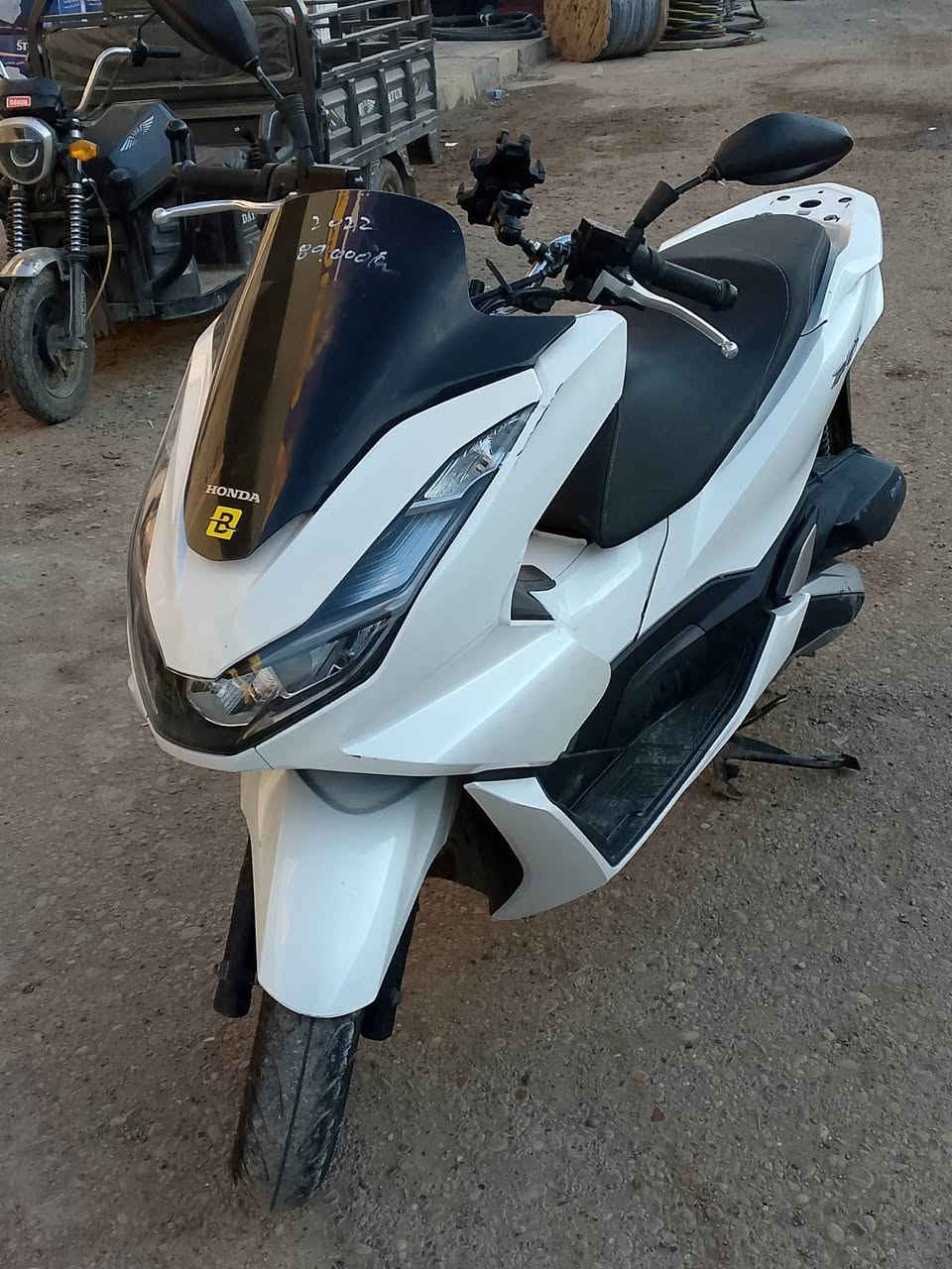 السلام عليك 
بي سي اكس للبيع 
جيل رابع كوري موديل 2023
المكان بغداد
للاستفسار 
***********
