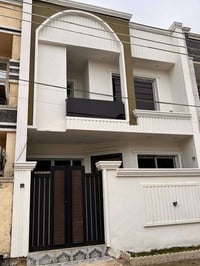 دار للبيع  مساحة 100م وجهه6.25 نزال 16 مجمع السلطان الثالث ثاني فرع من...