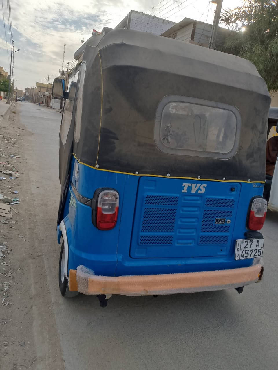 سلام عليكم تكتك للبيع مديل 22شهر10رقم وسنويه عنوان ناصريه غراف الرقم***********
