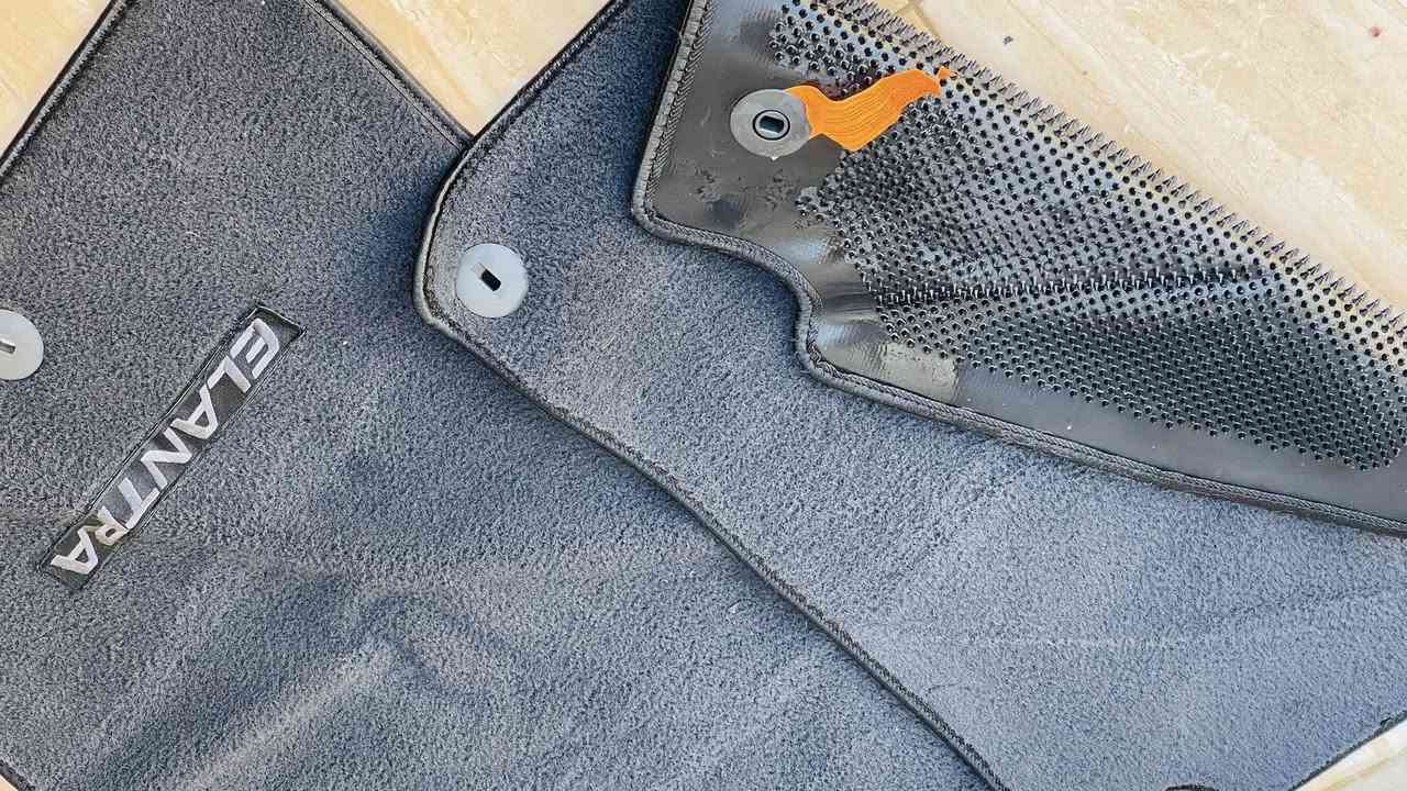 فرشات الانترا 2019-2020
وسبير 
للبيع 
مكاني محموديه ناحية الرشيد 
شراي 
اتصل

‭0789 084 0857‬
