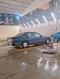 مرسيدس ٨٩ • محرك ٢٥٠٠ • رقم ديالى جديد