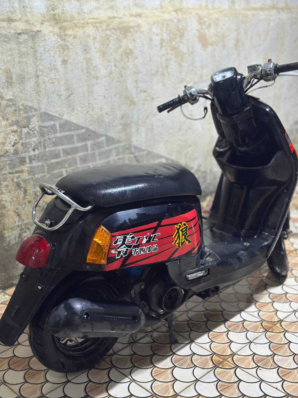 السلام عليكم 
ماكس بوليسي مديل 2007 كابريتر بوشه 49دراجه نكره سلف كهربائيات كامله لايت عالي ناصي كفر بلاد وموشم ختم واحد هوه والسواد مكينه خرسه دراجه جاهزه من كل النواحي سعرها 450 وبيها مجال للشراي (مكاني حله محاويل )
اتصال *********** 
واتساب ***********
