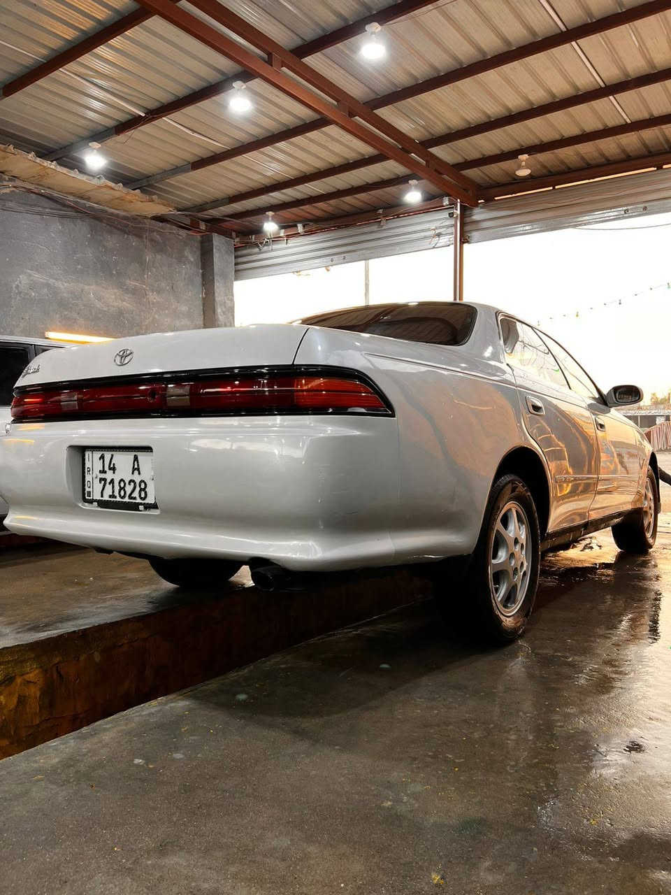 السلام عليكم للبيع مارك نفخ لولوي موديل 1993سياره مكفوله من الكص والنقل والعيب شرعي والضربه رقم بصره مشروع وطني انكليزي سنويه جديده غرفه جديده سياره جديده بمعنه الكلمه مكينه وكير فيفيتي فيشه وحده حداديه تخم تاير كله جديد سعر 70وبيه مجال باقي تفاصيل ع رقم الهاتف مكلف بنشر ***********
