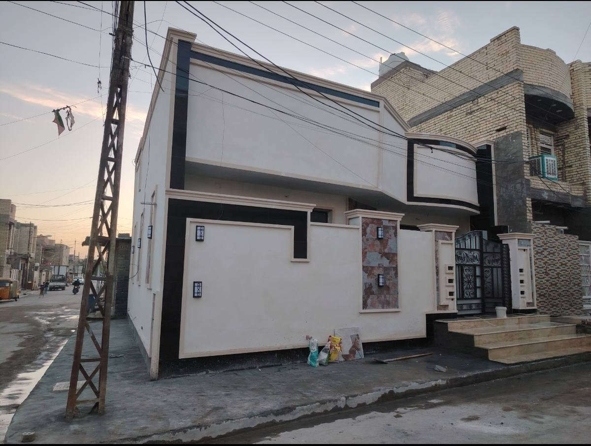 السلام عليكم
الدار للبيع مساحة ١٢٠ متر واقع حال سند ١٠٠ بناء ٢٠٢٦ الكفاءات خلف المدارس الجدد مكلف للنشر ***********
