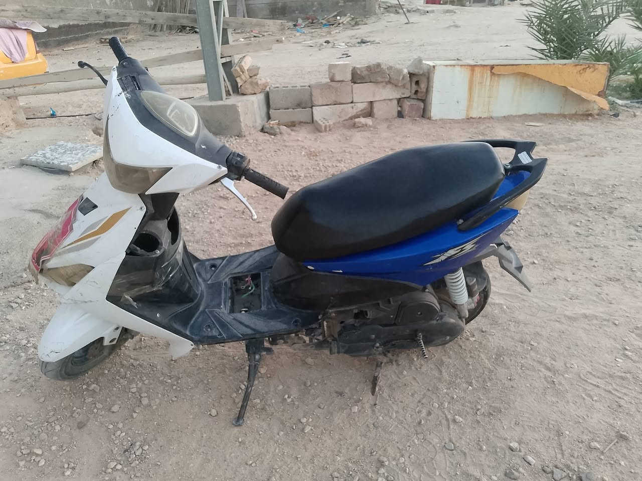 للبيع دراجة FS السعر 300 وبيه مجال حگ الجيه


**إذا كنت صاحب هذا الإعلان وتريد حذفه لأي سبب، رجاءا أرسل رسالة إلى الدعم الفني**