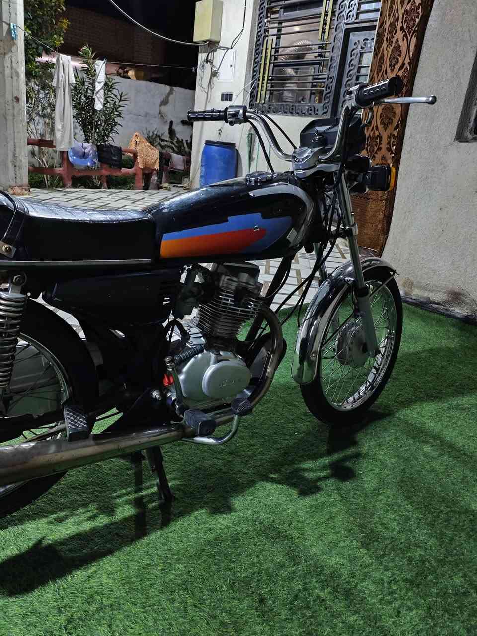 للبيع نامه عينه ولايت دراجه نضيفه السعر 525وبيه المكان القرنه ثغر حريبه متواجد فيس


**إذا كنت صاحب هذا الإعلان وتريد حذفه لأي سبب، رجاءا أرسل رسالة إلى الدعم الفني**