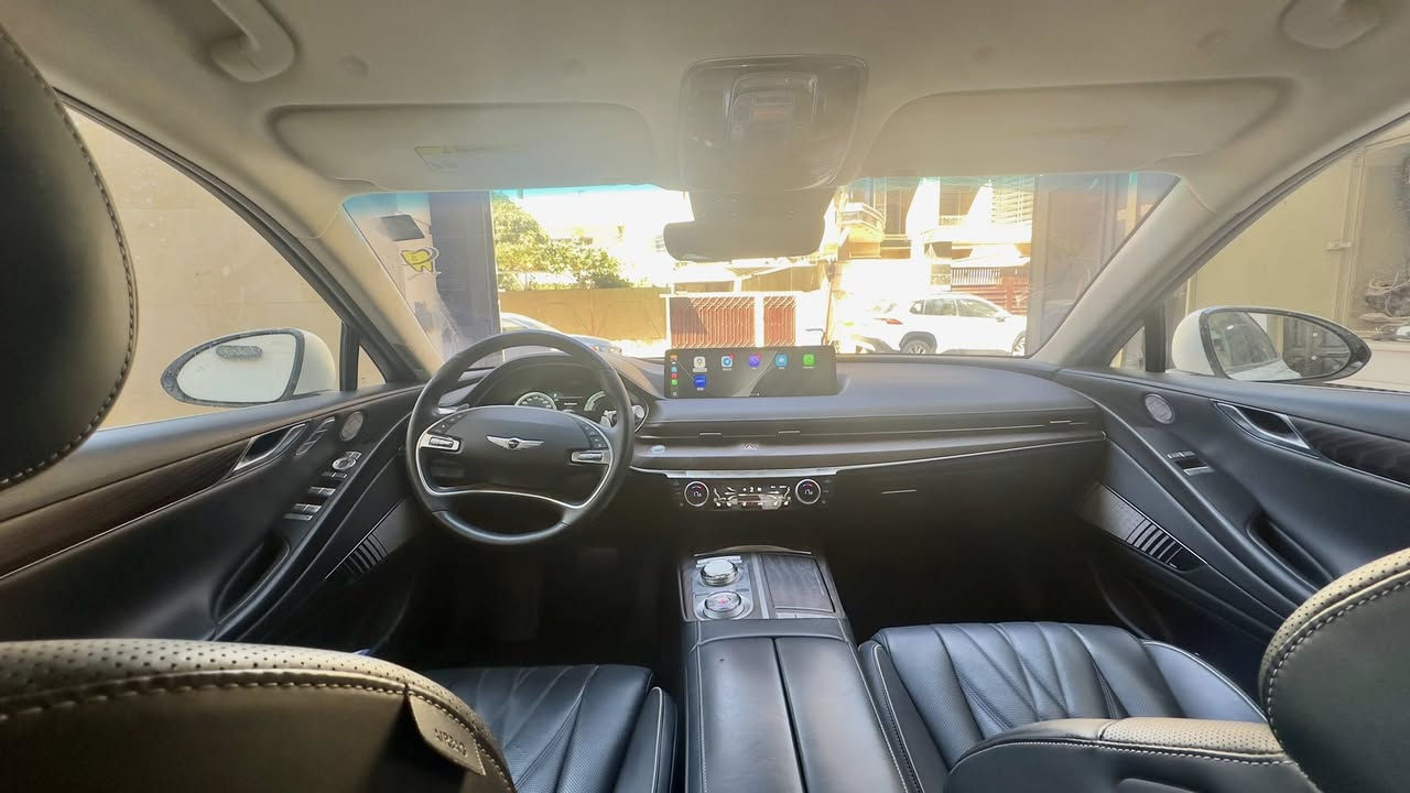 للبيع – جينيسيس كهرباء 2023 فول مواصفات 🚘
• الموديل: Genesis 2023
 • الوقود: كهرباء بالكامل ⚡️
 • اللون: ابيض مات بلادي
 • المسافة المقطوعة: 21 كيلومتر
•رقم الشاصي موجود مع الصور
السعر : ٢٦٠
📞 للاستفسار والاتصال واتساب: [***********]
