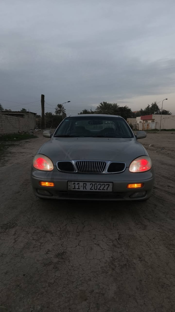 سلام عليكم دايو لكنزه موديل ٩٩ محرك مفتوح كير اوتو السياره جاهزه من كلشي كلشي بيها جديد  السياره مابيها اي نقص فقط صدر وعندي الكير النمره الولا والثانيه اتاخر الباقي كفاله السياره مرشوشه وبعد الكلير ماحاكي وممبولشه السعر 35 وبيها مجال مكاني بغداد  ***********
