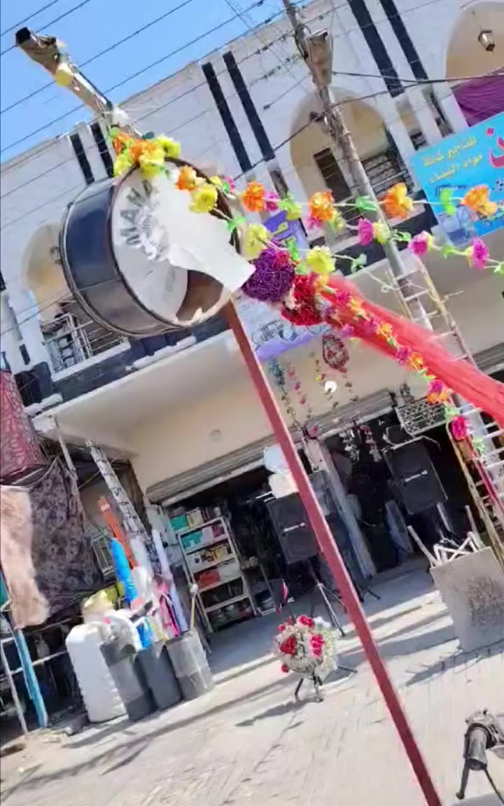 ابودشير مقابل شارع الضغط تزين قبعات تخرج 🎶✨ مركز دبي الموسيقى ✨🎶لأحلى ليالي العمر وأجمل الذكريات!📢 إذا تدور على حفلة ما تنسي، صوت يهز القلوب، وفرقة موسيقية تخلّي الكل يرقص، مركز دبي الموسيقى هي وجهتك الأولى!🎤 فرق موسيقية حيّة🎧 دي جي بأحدث الأجهزة🚗 تزيين سيارات العرسان بأسلوب فخم ومميز📍 بإدارة الفنان حسوني دندش📞 للحجز والاستفار***********💥 خليه يومك مميز... وخليه بصمة لا تتنسى ويّانه!تسجيلات دندش.. الإيقاع اللي يشبهك!#الجميع_أسعدني_مروركم_وتشرفت_بطلالتكم_الرائعه_وعساكم_على_القوة_و_فديتكم #البالديات #الجميع_مسؤول #اكسبلور #جامعةبغدادالجادريه
