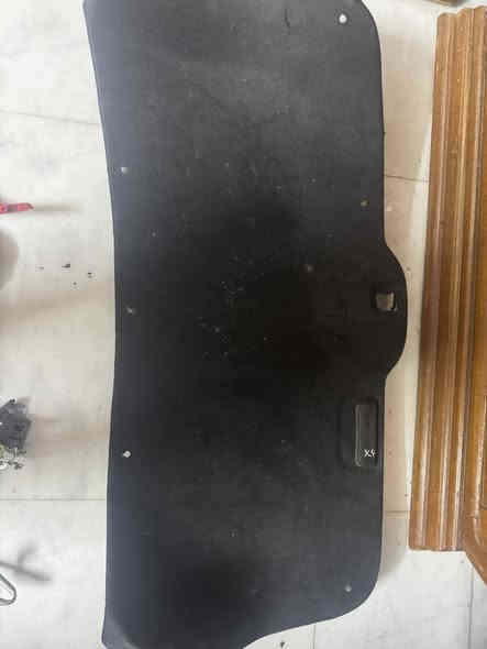 السلام عليكم عندي غراض k4 للبيع أمريكي تفصيخ اصلي كيلون صندوق نرمايد صندوق كأمره مع  دكمه فتح الصندوق غلاف صندوق سبايد صندوق بغداد الحريه ***********
