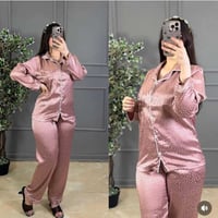 بجامة • ستان • حرير