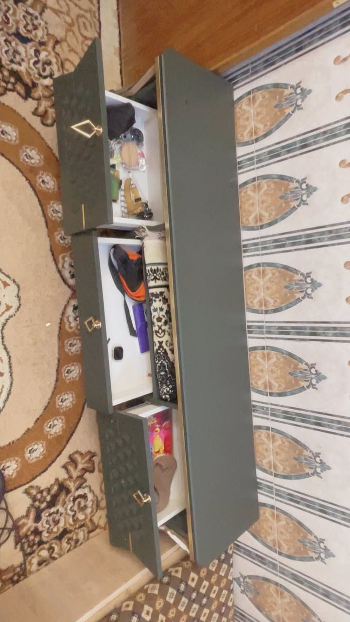 ميز شاشه جديد استعمال اسبوع ب٧٥مكاني الحريه ***********
