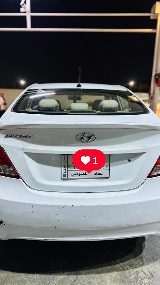 السلام عليكم
اكسنت 2016 ابيض وارد امريكي محرك 1600 تحكمات استيرن كروس سرعة بلوتوث اوكس خمس تجاوي ويل كب بلادي ماشيه114 الف  صور الحادث مرفقة وبيها طخه بدايه البنيد من فوك موضحه ومعدله بارد وبيها مكان فوك اللايت واكع الصبغ ومصلح وطخه موضحه بالباب اللي خلف السائق موضحه والسيارة بدون صبغ  السعر 9500$للاستفسار الاتصال ***********
