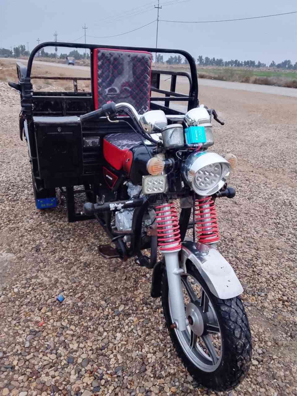 سلام عليكم شباب ستوته صقر اوراق  البيع موديل 22 مكينه خير من الله  تخم تأيرات جديد بدي ما بيه خياس والاء الحيم السعر خاص  رقمي ***********بكاني كوت قضاء الحي
