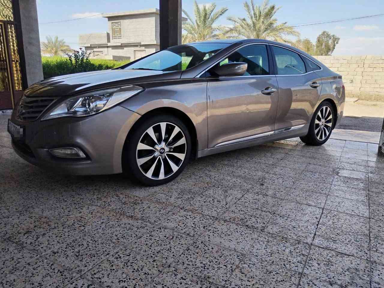 ازيرا ٢٠١٢ خليجي مكينه دوش المرغوب ٦ صبغ ٤ قطع جاهزه مجهزه بيع أو مراوس مكان فلوجه سعر وتفاصيل خاص واتساب،، ***********

