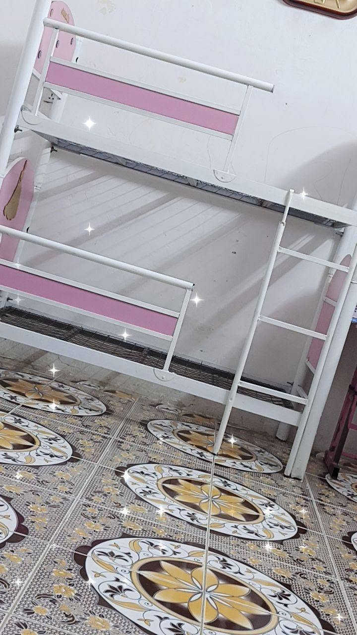 السلام عليكم جرباية طابقين للبيع  مستعملة  سعر 60 وبيها مجال بسيط


**إذا كنت صاحب هذا الإعلان وتريد حذفه لأي سبب، رجاءا أرسل رسالة إلى الدعم الفني**