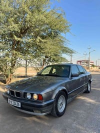 بي ام ٩٢ • اوتوماتيك • فول مواصفات