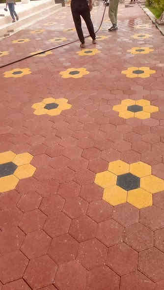 كادر مغرنص متفرق نشتغل كرجات بيوت ساحات مدارس شوارع  شغل درجه اوله  🔨⚒️🪏🪏✒️
تسليم مهندس  وسعار مناسبه  ***********
