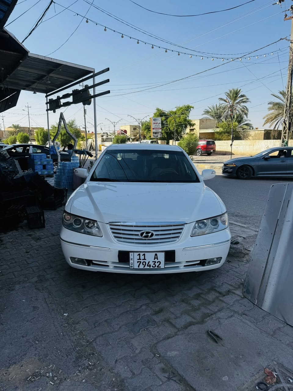 سلام عليكم للبيع ازيرا 2009 فول ليمتيد رقم بغداد باسمي هزه وسنويه ورقم كله جديد تخم تاير جديد حداديه اذا مو زيرو مرجوع صار أسبوع شديت حداديه السياره جانيها بس صار عندي ضرف حادث بس جاملغ امامي مصبوغه عام جماليه شرط بدون معجون بيدي صابغها عندي تصوير قبل الصبغ لا يت زنون بلادي منضومه زنون عالي ناصي بلاجكتور برده خلفيه كهرباء مرايات شفط سماعات انفنتي شاشه كشن جلد كهرباء هيترات بلكشن مكينه وكير بلكارتون ترايك للسعوديه السعر 105 جوه السوك بس محتاج 
الديوانية قضاء الشاميه ***********
