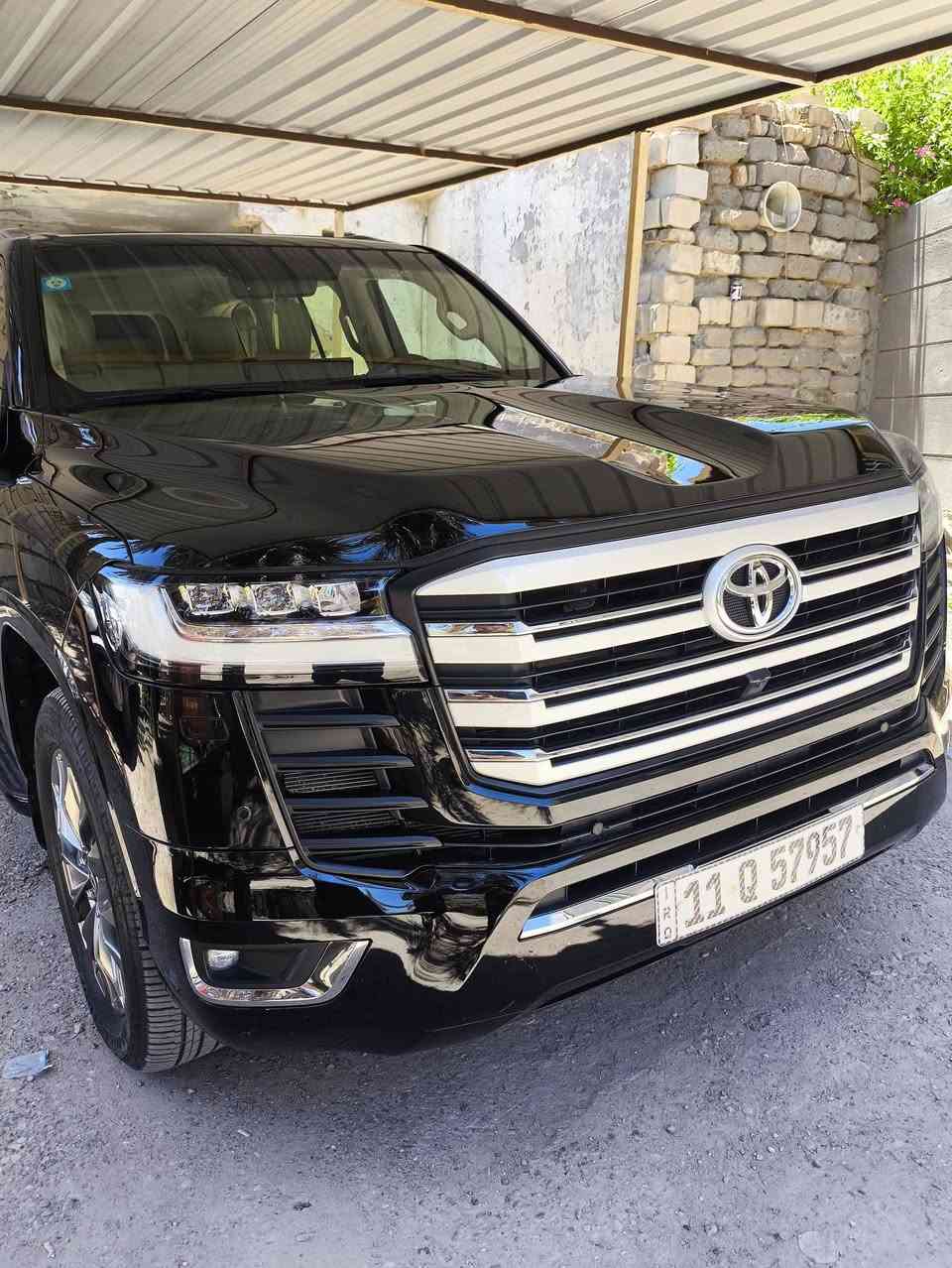 لاندكروز VX 2023 كفاله عامه
لاندكروز 2023 VX كفاله عامه  من الشخط حته الدعاميات السياره مغلفه PPF اصلي ساز اصل  مكينه توين تيربو  كفاله مواصفات ال VX معروفه اربع كامرات بلاديه رادار امامي قيادة ذاتيه توقف تلقائي اشارة لكزز مرايات شفط يدات نيكل  بلاد شاشة عينة وسطيه وضعيات قياده كشن خزن ستيرن تحكم كهربائي الكشنات الخلفيه كهربائي رقم بغداد تحويل ماشيه 51الف 
السعر 7 شدات وبيه مجال  

،(مكان السيارة📍 البصرة اربع شوارع )
***********
