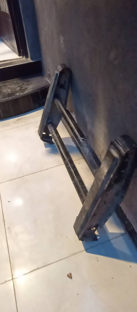 دوسات ودرع اف جي تفصيخ كلش جدد العنوان بصرة يوجدتوصيل *********** شكرا لادارةالكروب
