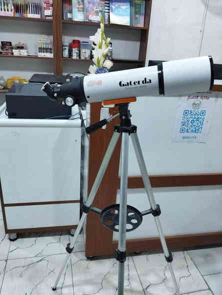 #للبيع
تلسكوب 🔭
تلسكوب Gaterda 80500 اخو الجديد

🔭 حالة المنتج: نظافة 99.9

المميزات:

🔹 مزود بليزر موجه لتحديد الهدف بسهولة

🔹 إمكانية ربط الهاتف والتصوير عبر العدسة

🔹 مناسب لمراقبة القمر والكواكب والنجوم

🔹 صالح أيضاً لمراقبة الطيور والأجسام البعيدة

🔹 تكبير واضح وجودة جيدة للهواة والمبتدئين

محتويات الباكج:

التلسكوب

قاعدة التثبيت

الليزر الموجه

حامل الهاتف

عدسات عدد (2) إضافية

السعر السابق: ١٥٠ الف
السعر الحالي: ١٠٠ الف

للتواصل:  واتساب ***********

📍 توصيل لجميع محافظات العراق
