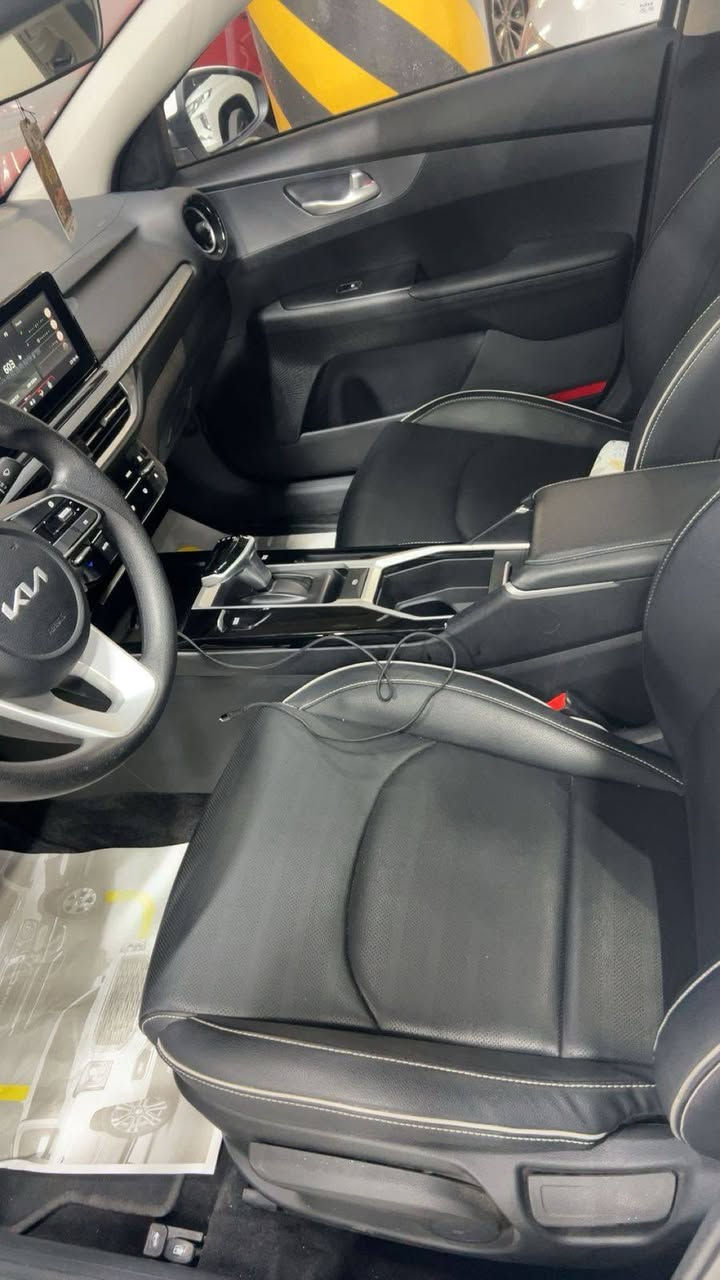 كي ثري 2025 ماشيه 13 الف سياره مكفوله من كلشي عدا رصعه ازغيره بلجاملغ بسم شركه فيصل عزيز  للاتصال اني مكلف بلنشر  للاتصال والاستفسار اكثر
*********** السعر ب148 بيه مجال قليل
