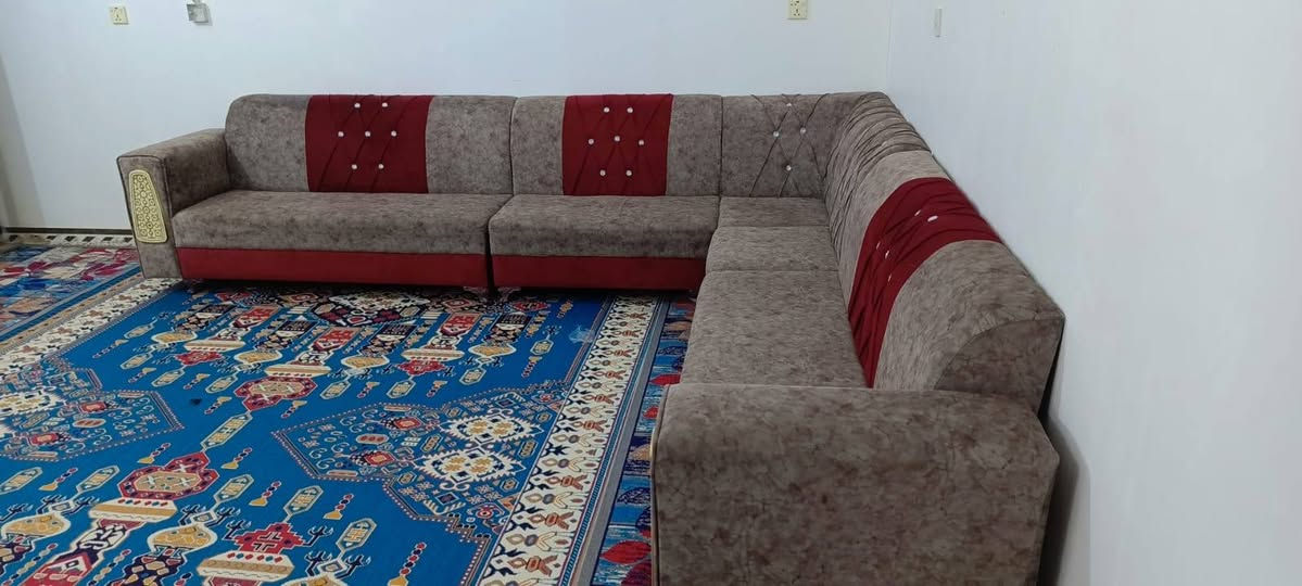 للبيع ديوان 10 مقاعد استخدام قليل مابي اي ضرر
السعر 250 العنوان حي النصرقرب القوس يوجد خدمة توصيل للاستفسار ***********
